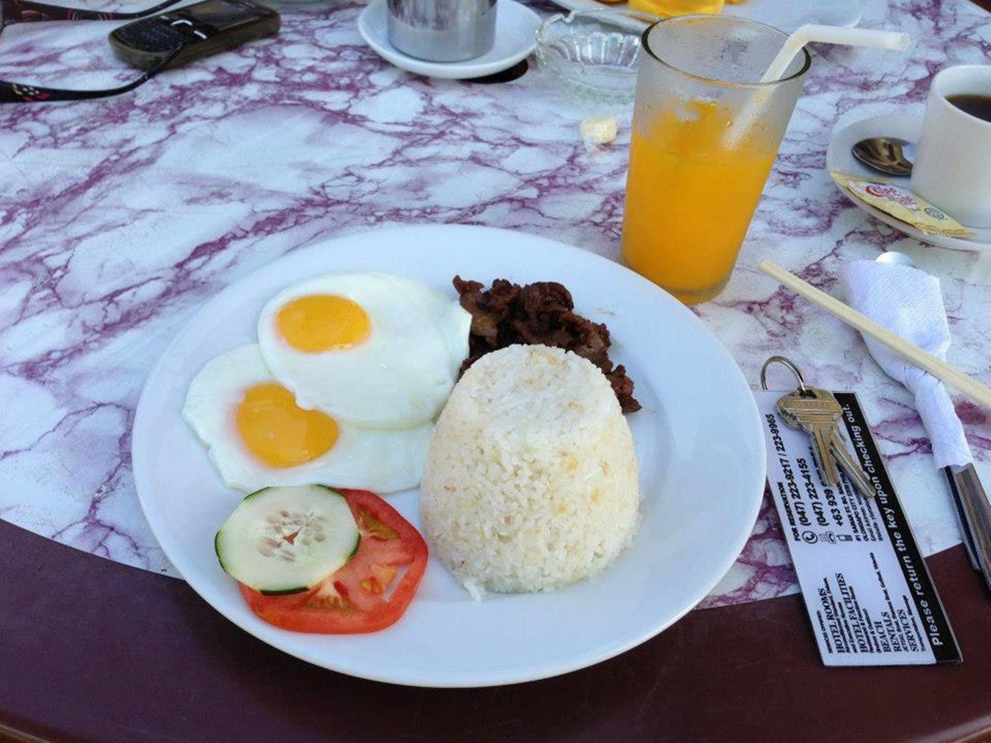 Suzuki Beach Hotel Olongapo Exterior photo