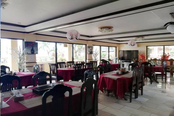 Suzuki Beach Hotel Olongapo Exterior photo